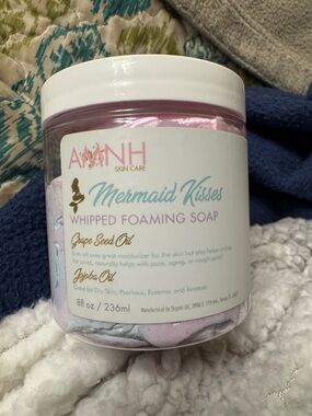 Mermaid Kisses Whipped Foaming Soap by Aminnah